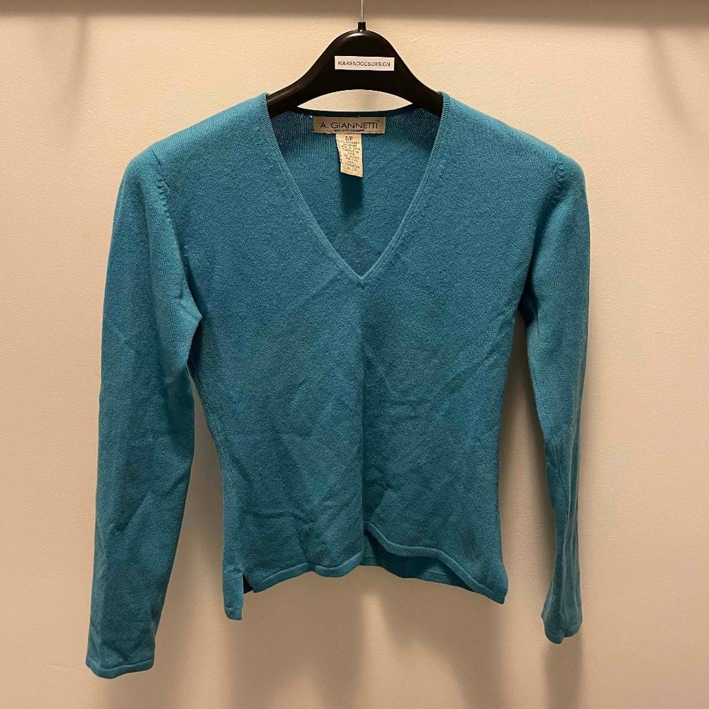 Vintage Blue Cashmere V-neck Sweater